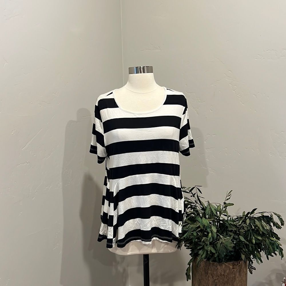 Everleigh Striped Flutter T-shirt 